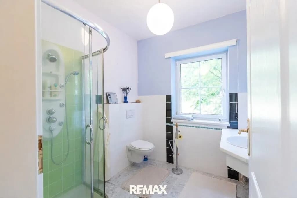8-Zimmer-Gewerbeimmobilie kaufen in Rohrbach – 285 m², € 435.000 – Bild 14 von 25