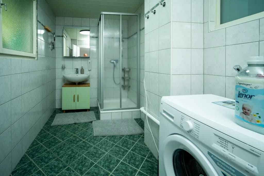 5-Zimmer-Wohnung mieten in Villach Land – 121,2 m², € 1.600 – Bild 7 von 9