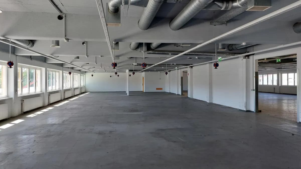 Gewerbeimmobilie mieten in Wiener Neustadt – 1 181 m², € 10.028 – Bild 6 von 7