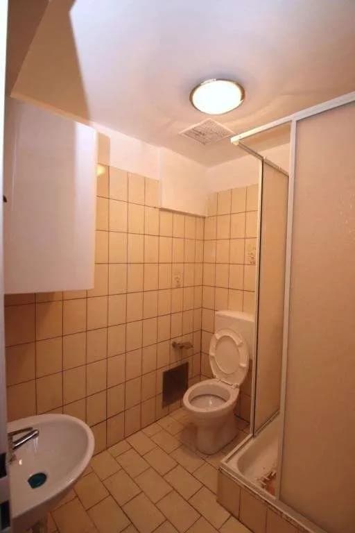 1-Zimmer-Wohnung mieten in Leoben – 19 m², € 270 – Bild 4 von 5