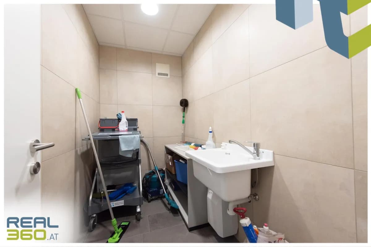 Gewerbeimmobilie mieten in Linz – 860 m², € 10.578 – Bild 39 von 52