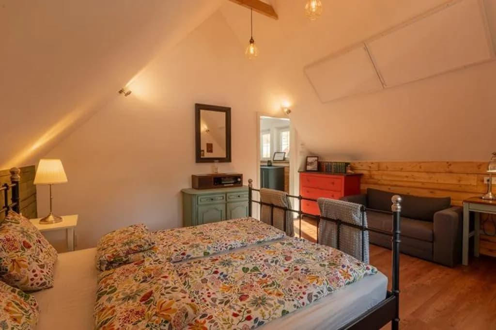 10-Zimmer-Haus kaufen in Neunkirchen – 288 m², € 380.000 – Bild 15 von 25