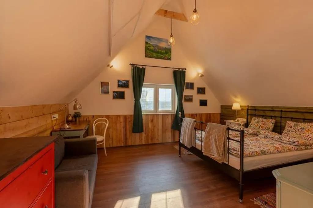 10-Zimmer-Haus kaufen in Neunkirchen – 288 m², € 380.000 – Bild 16 von 25