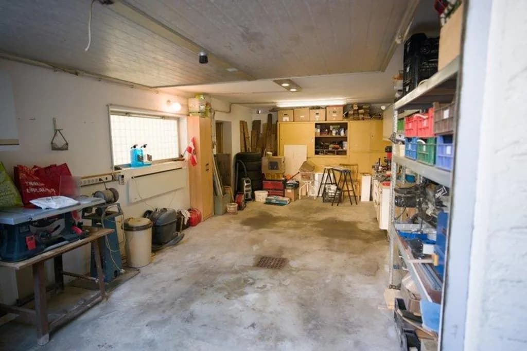 10-Zimmer-Haus kaufen in Neunkirchen – 288 m², € 380.000 – Bild 19 von 25