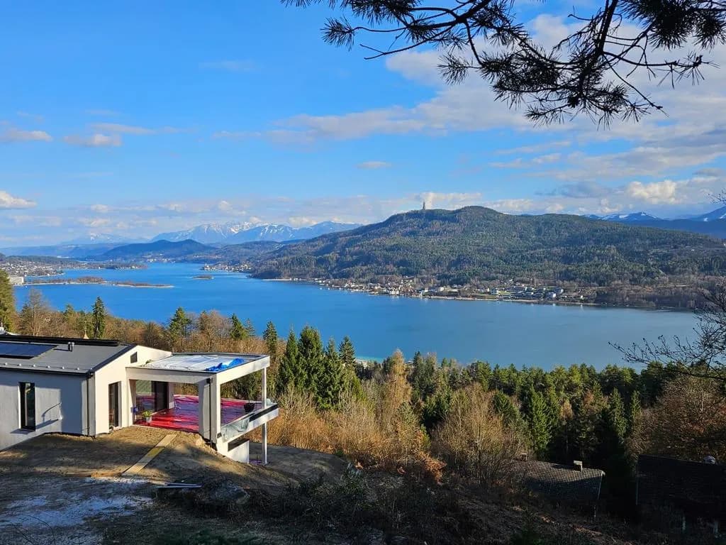 Grundstück kaufen in Klagenfurt Land – 2 750 m², € 1.200.000 – Bild 2 von 4