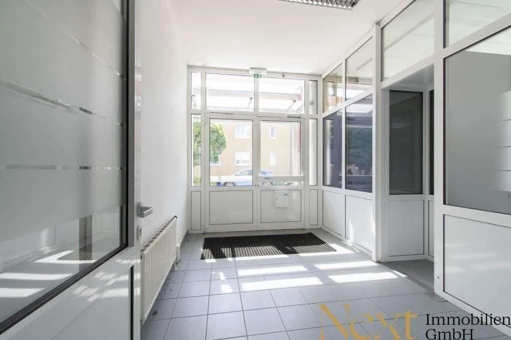 Gewerbeimmobilie mieten in Linz Land – 1 471 m², € 12.506 – Bild 2 von 10