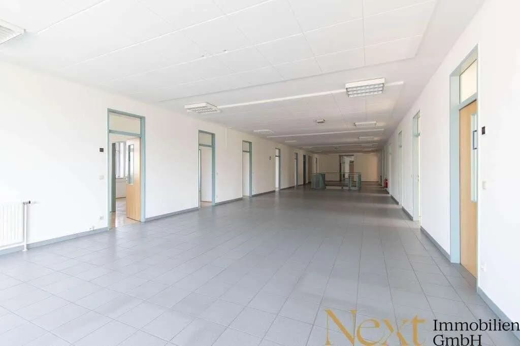 Gewerbeimmobilie mieten in Linz Land – 1 471 m², € 12.506 – Bild 3 von 10