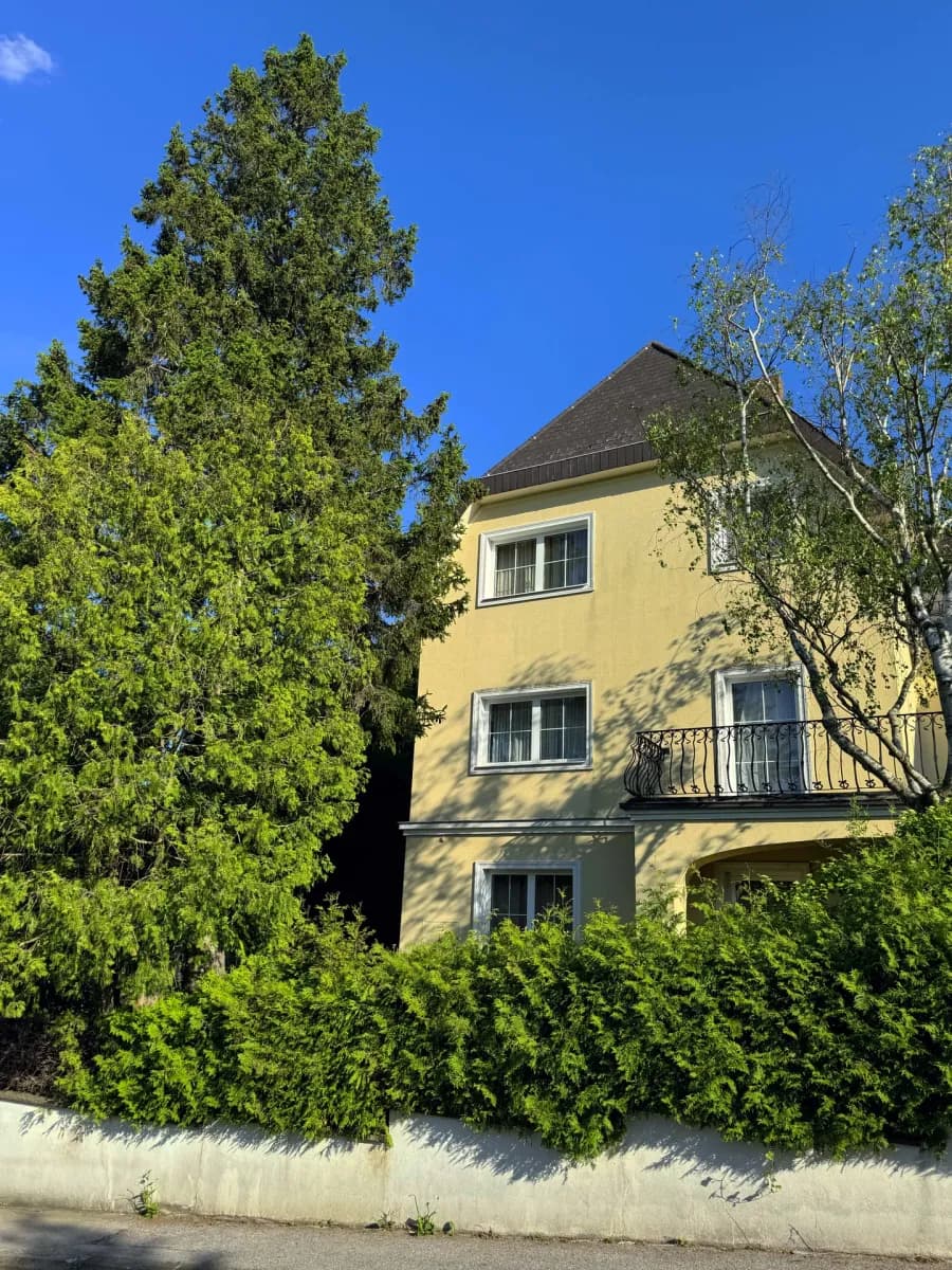 6-Zimmer-Haus kaufen in Wien – 215 m², € 1.490.000 – Bild 2 von 8