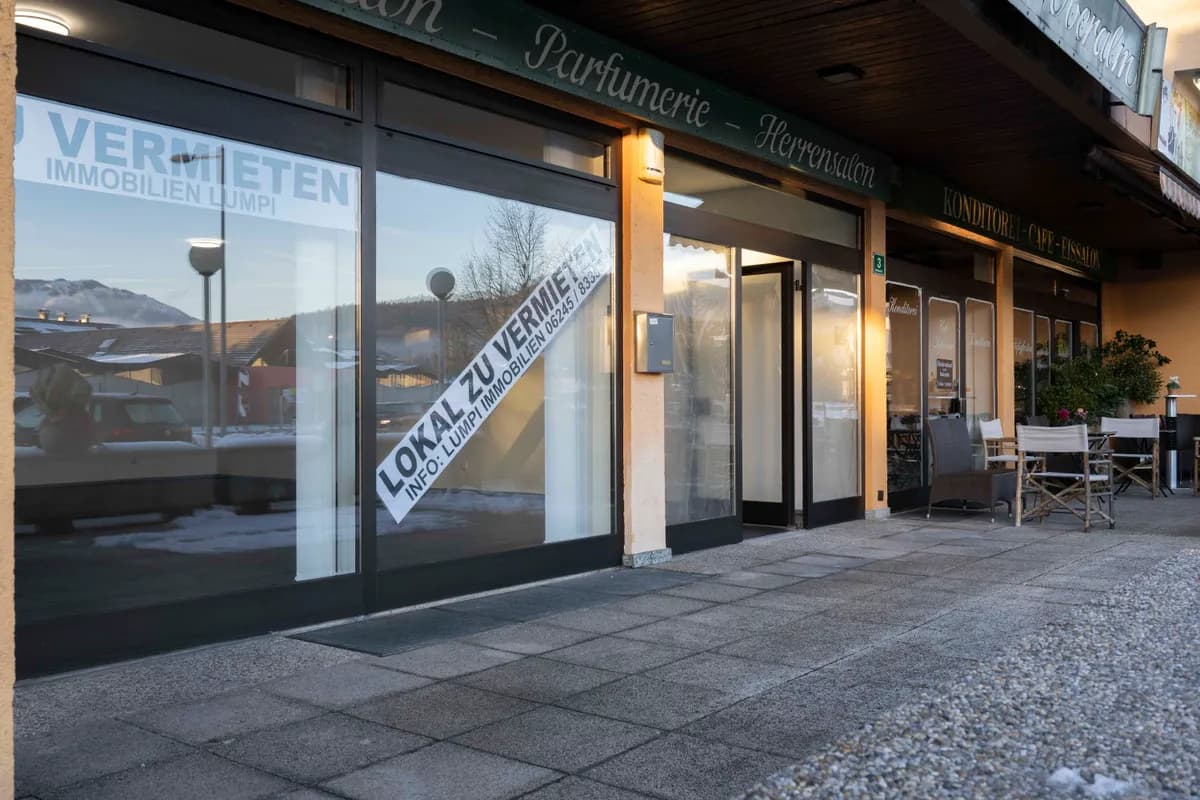 Gewerbeimmobilie kaufen in Hallein – 93 m², € 349.000