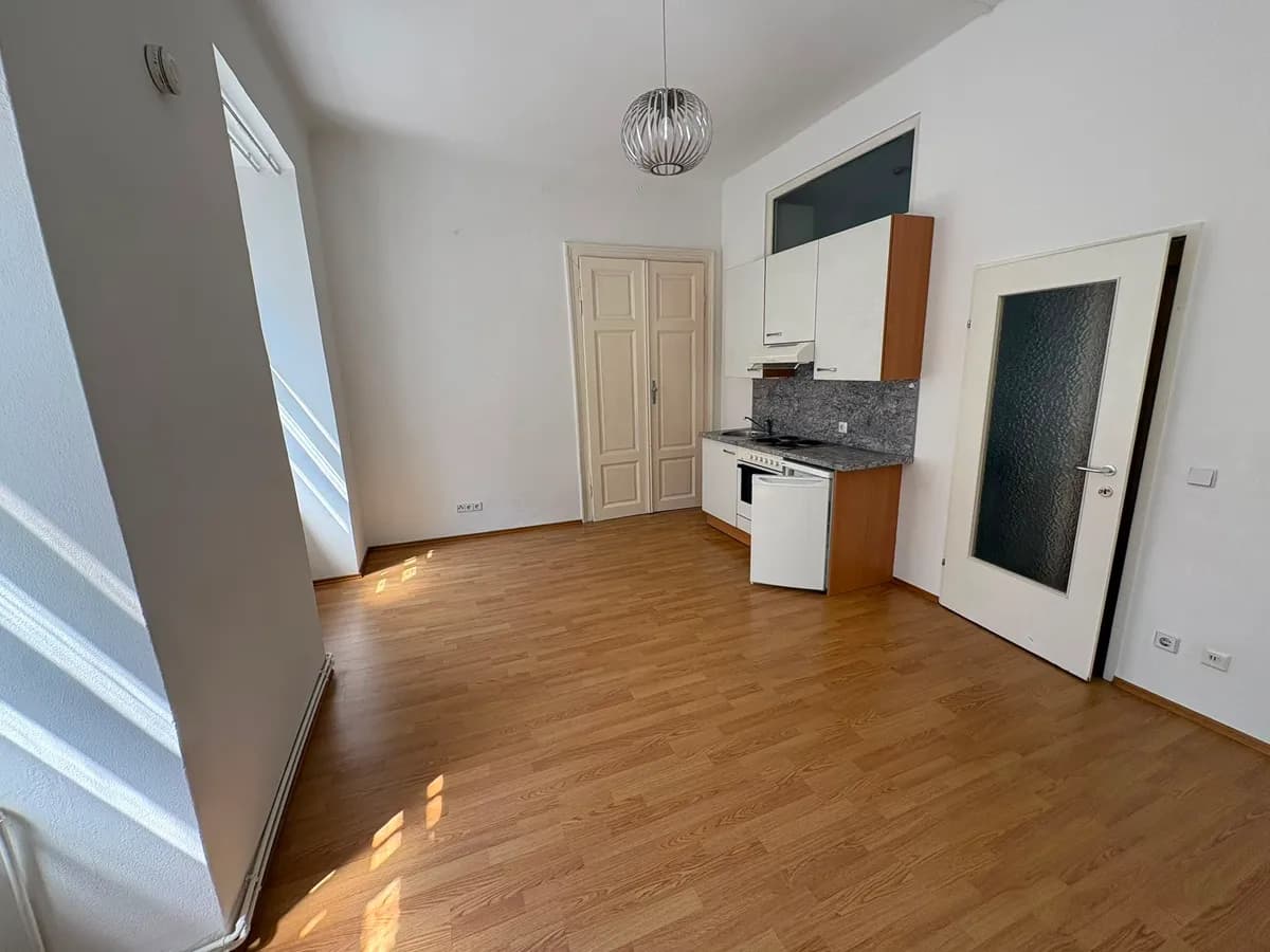 1-Zimmer-Wohnung mieten in Graz – 28 m², € 396 – Bild 3 von 5