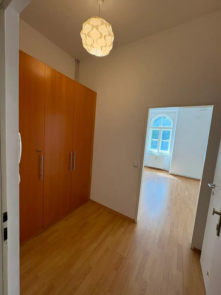 1-Zimmer-Wohnung mieten in Graz – 28 m², € 396 – Bild 4 von 5