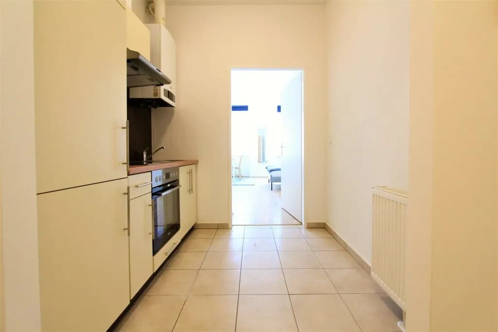 1-Zimmer-Wohnung mieten in Wien – 28 m², € 920 – Bild 2 von 9
