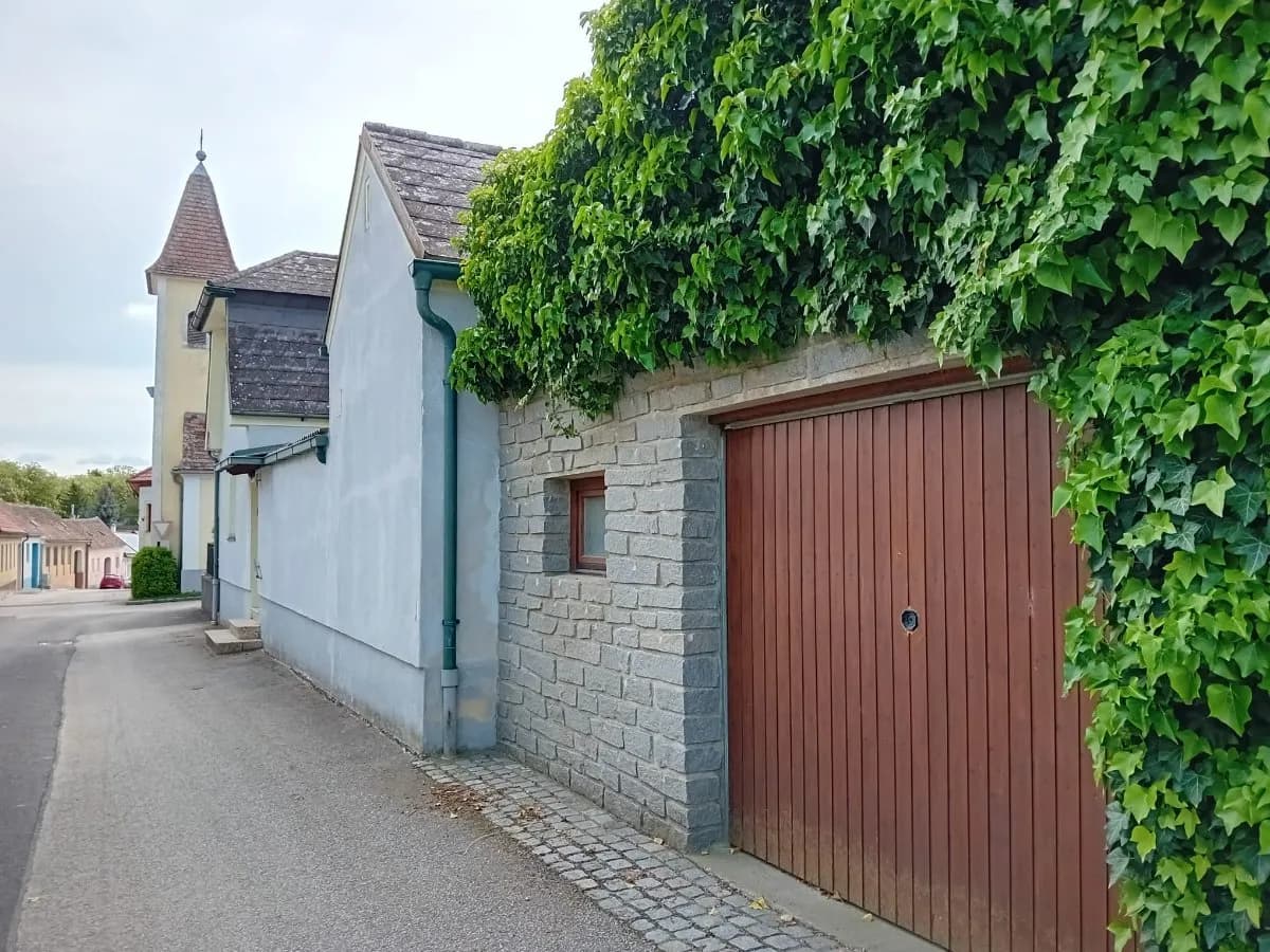 2-Zimmer-Haus kaufen in Horn – 163 m², € 98.000