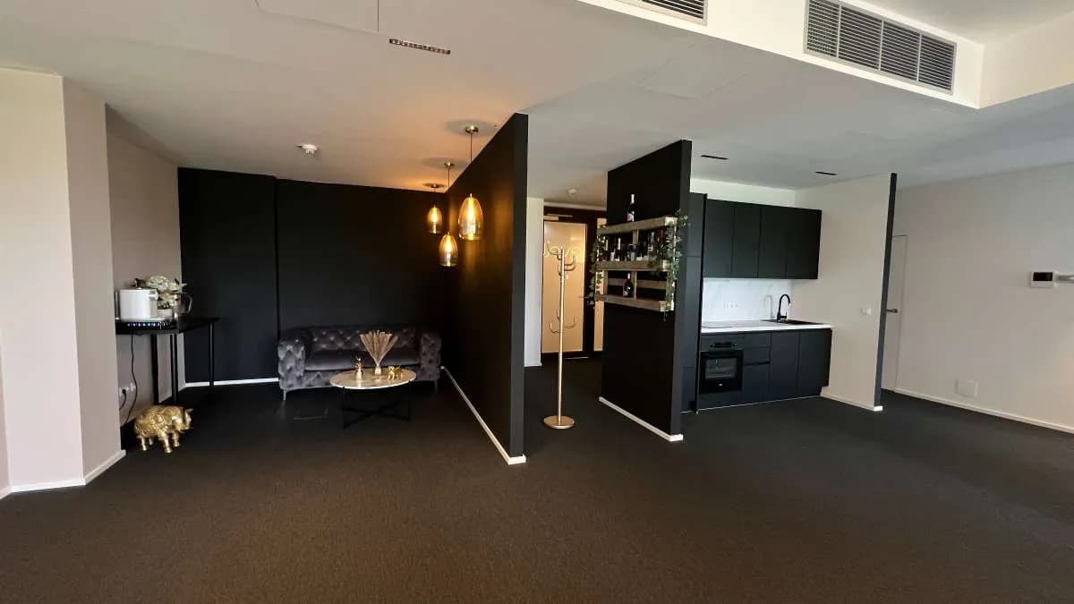 Gewerbeimmobilie mieten in Graz – 118 m², € 2.221