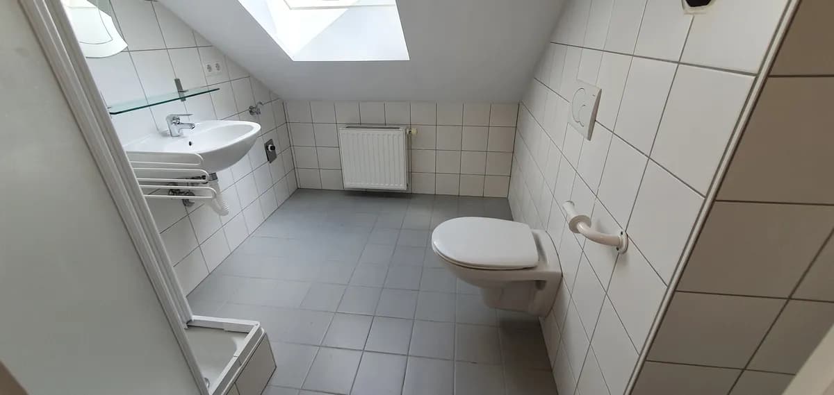 1-Zimmer-Wohnung mieten in Graz – 36 m², € 437 – Bild 7 von 12