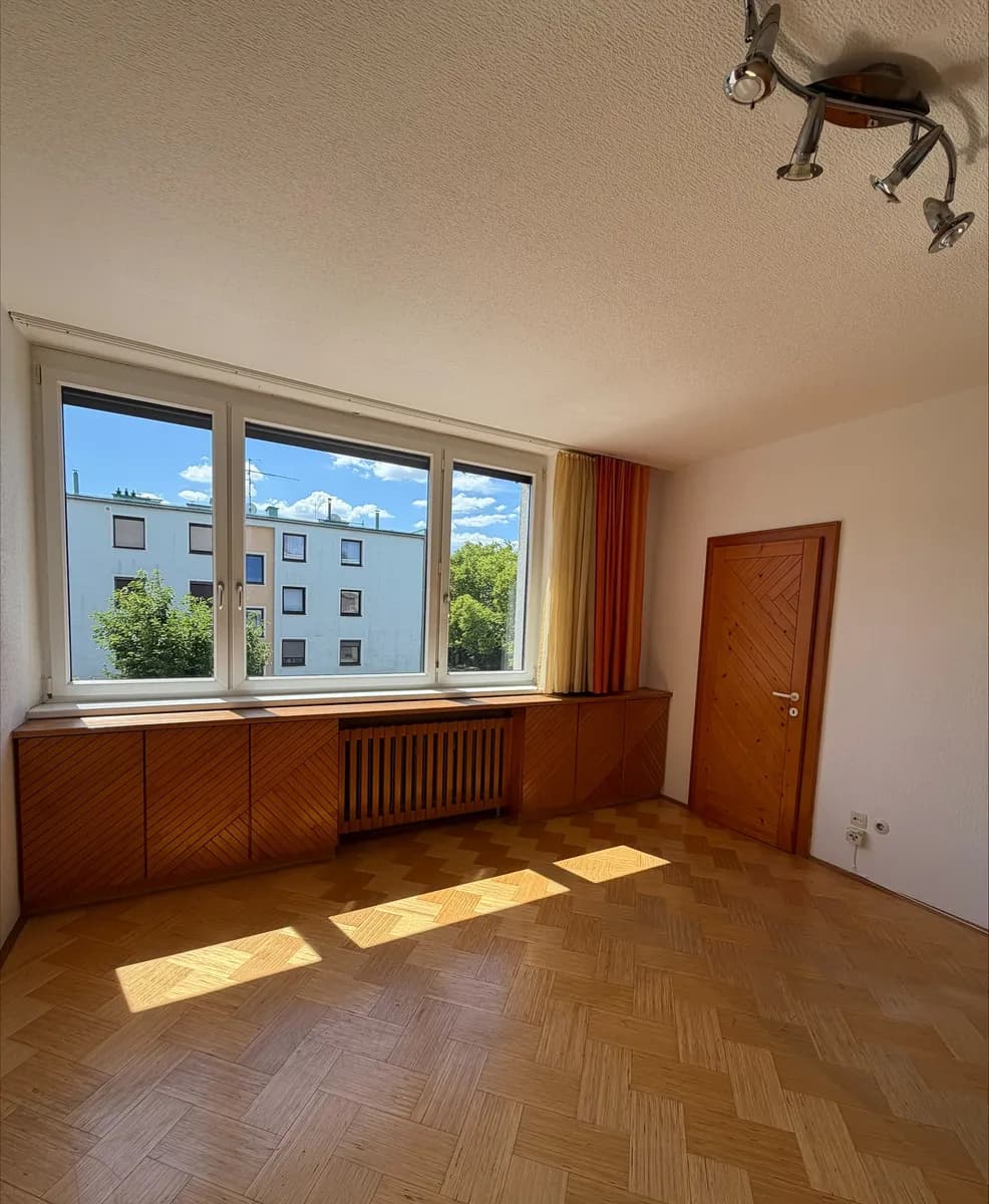 1-Zimmer-Wohnung mieten in Linz – 30 m², € 535 – Bild 2 von 7
