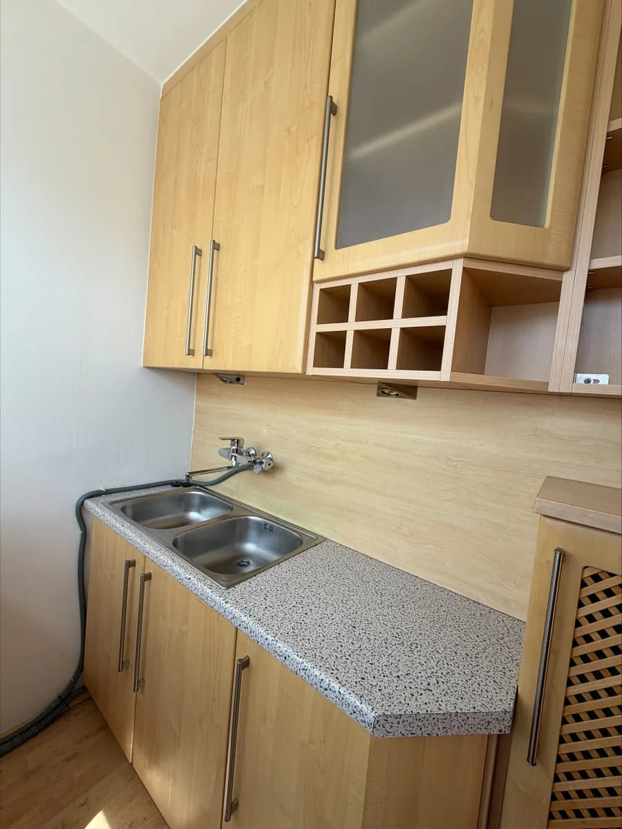 1-Zimmer-Wohnung mieten in Linz – 30 m², € 535 – Bild 5 von 7
