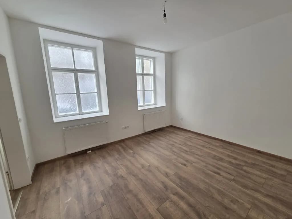 2-Zimmer-Gewerbeimmobilie mieten in Wien – 43 m², € 700 – Bild 3 von 11