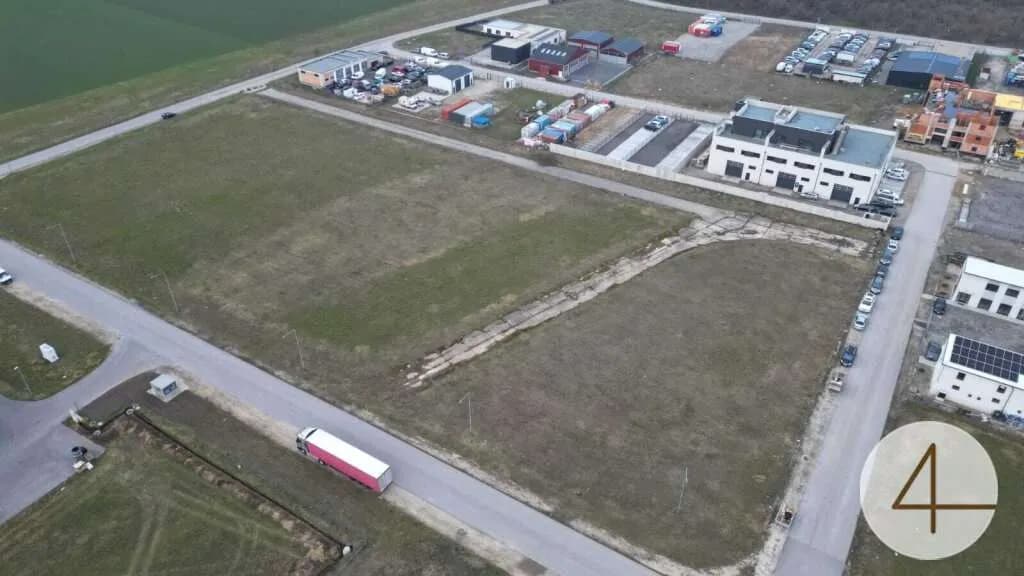 Immobilie kaufen in Gänserndorf – 4 150 m², € 788.500 – Bild 2 von 2