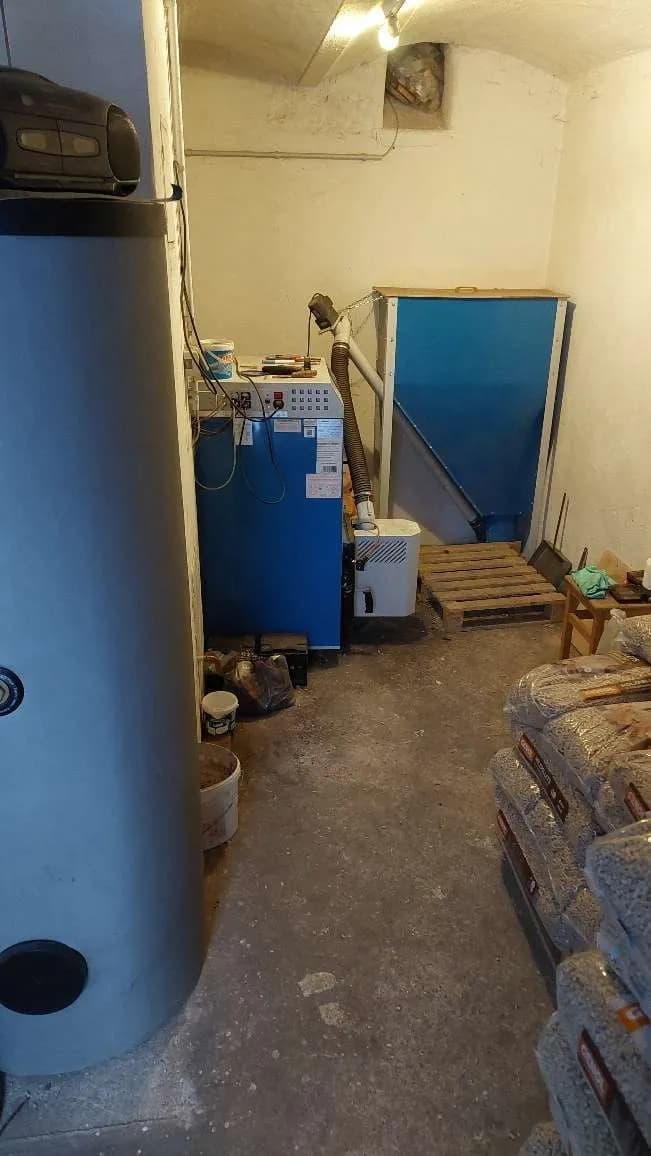 5-Zimmer-Immobilie kaufen in Waidhofen an der Thaya – 150 m², € 120.000 – Bild 2 von 16