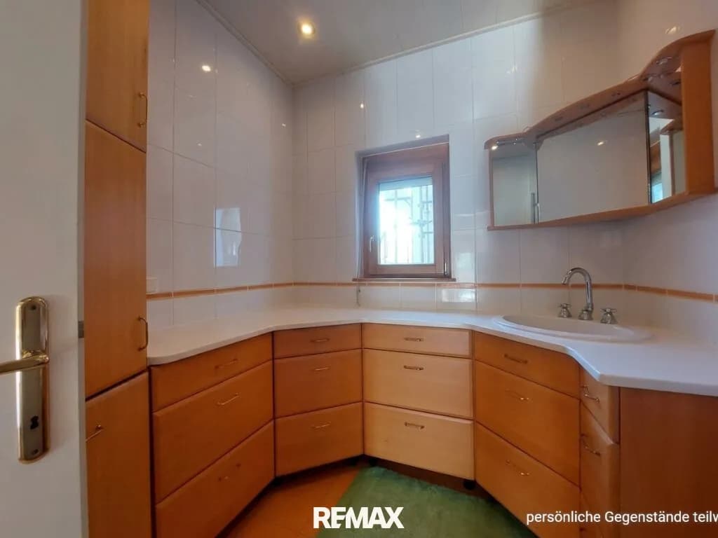 12-Zimmer-Gewerbeimmobilie kaufen in Güssing – 310 m², € 295.000 – Bild 4 von 47