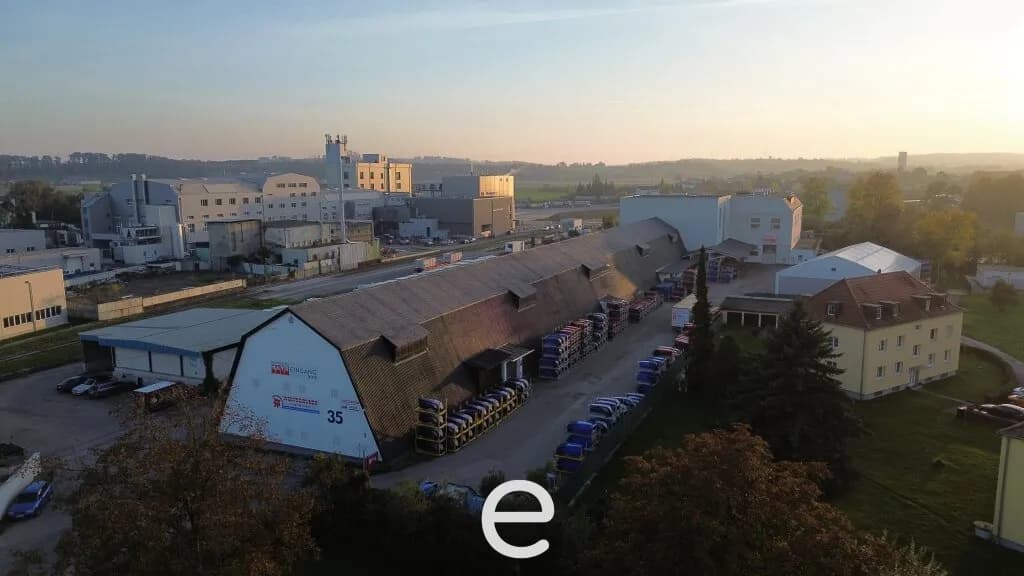 Gewerbeimmobilie mieten in Linz Land – 350 m², € 2.223 – Bild 2 von 9