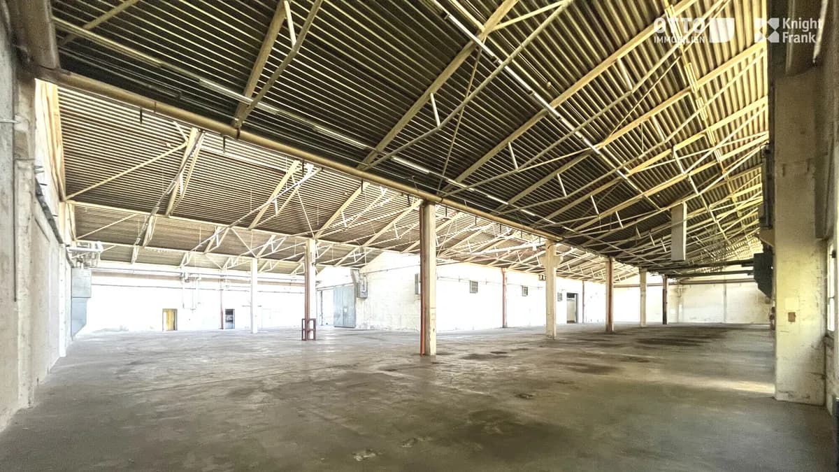 Gewerbeimmobilie mieten in Wien – 1 200 m², € 5.400