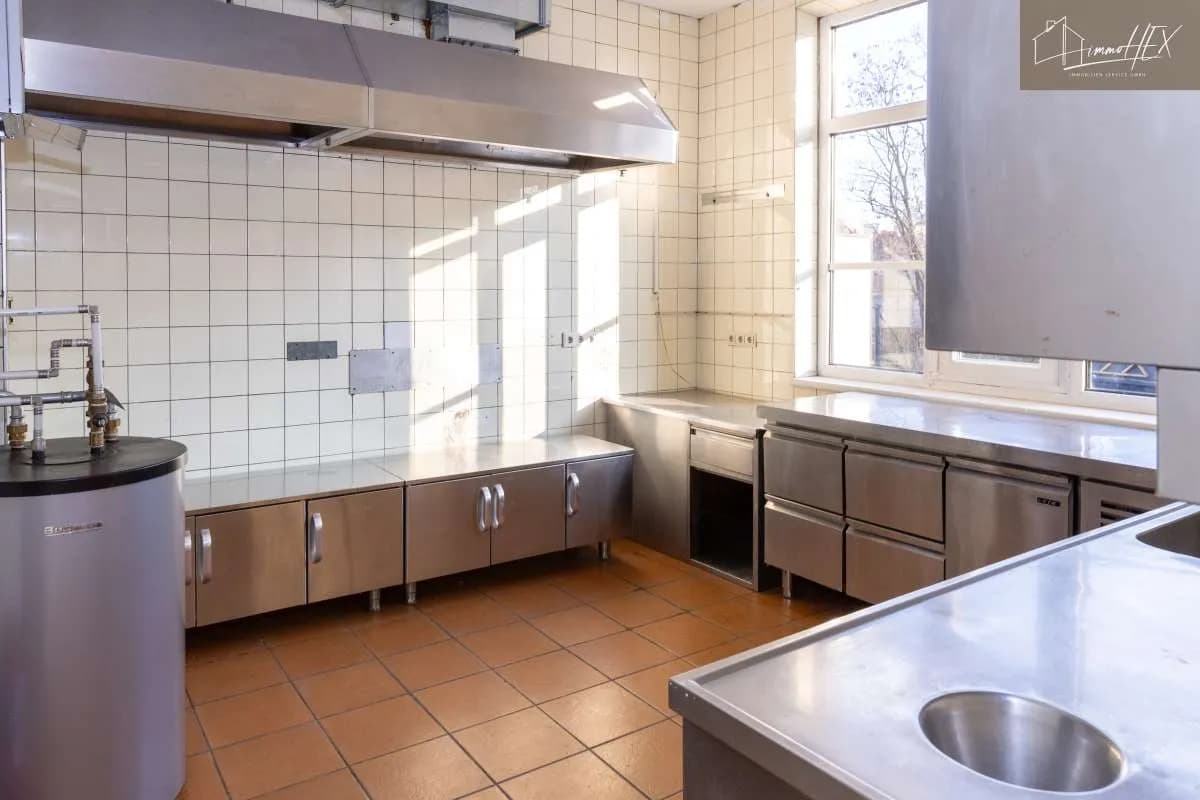 Gewerbeimmobilie mieten in Gänserndorf – 180 m², € 3.000 – Bild 18 von 24