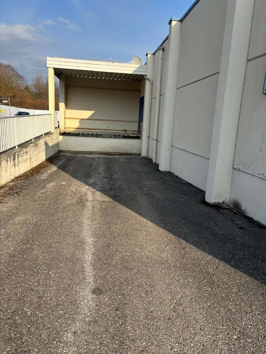 Gewerbeimmobilie mieten in Baden – 70 m², € 8 – Bild 13 von 14