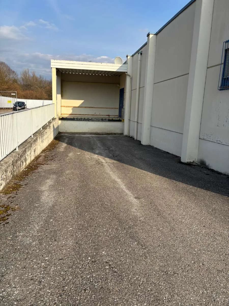 Gewerbeimmobilie mieten in Baden – 70 m², € 8 – Bild 14 von 14