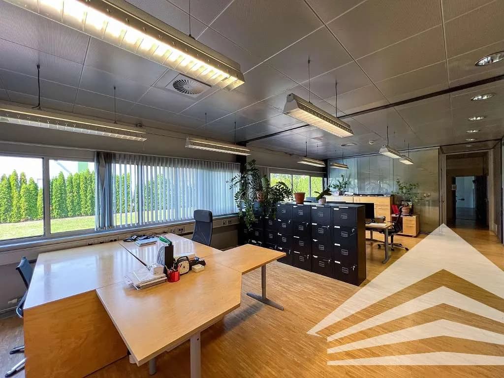 13-Zimmer-Gewerbeimmobilie mieten in Linz – 750 m², € 8.250 – Bild 5 von 16