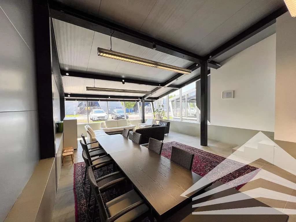 13-Zimmer-Gewerbeimmobilie mieten in Linz – 750 m², € 8.250 – Bild 7 von 16