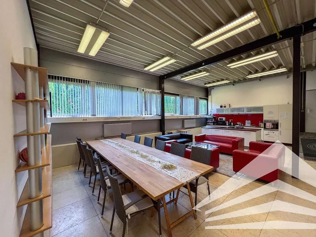 13-Zimmer-Gewerbeimmobilie mieten in Linz – 750 m², € 8.250 – Bild 10 von 16