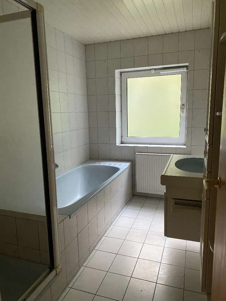 3-Zimmer-Wohnung mieten in Vöcklabruck – 80 m², € 1.050 – Bild 2 von 9