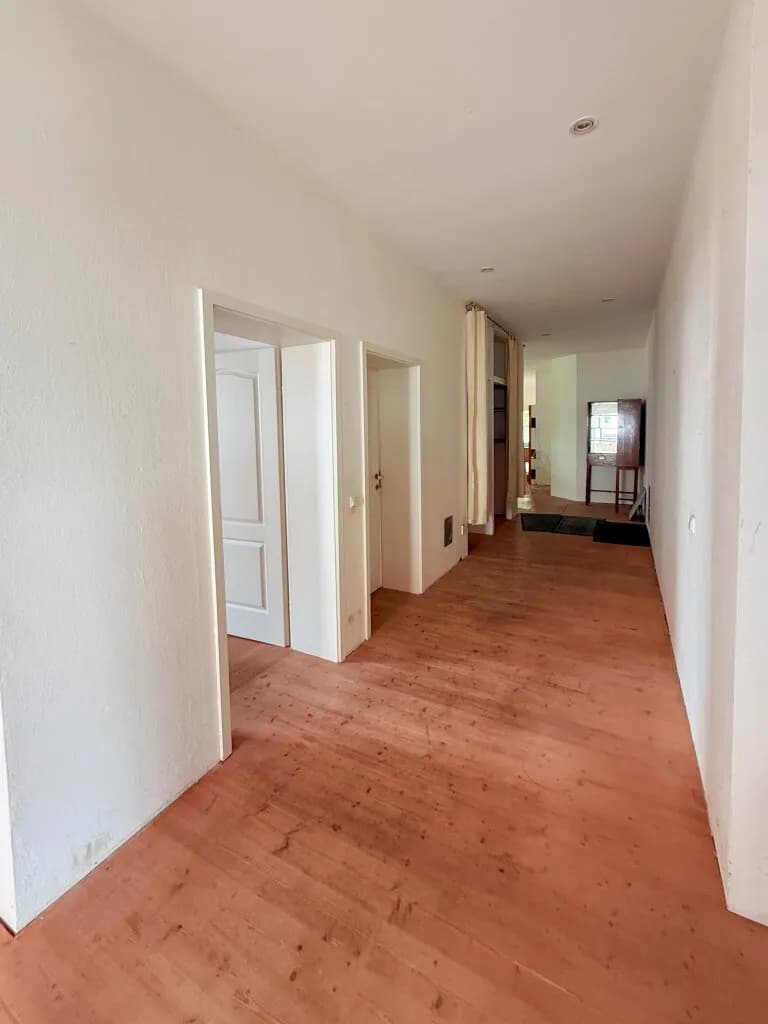 8-Zimmer-Gewerbeimmobilie kaufen in Bruck an der Leitha – 220 m², € 420.000 – Bild 2 von 18