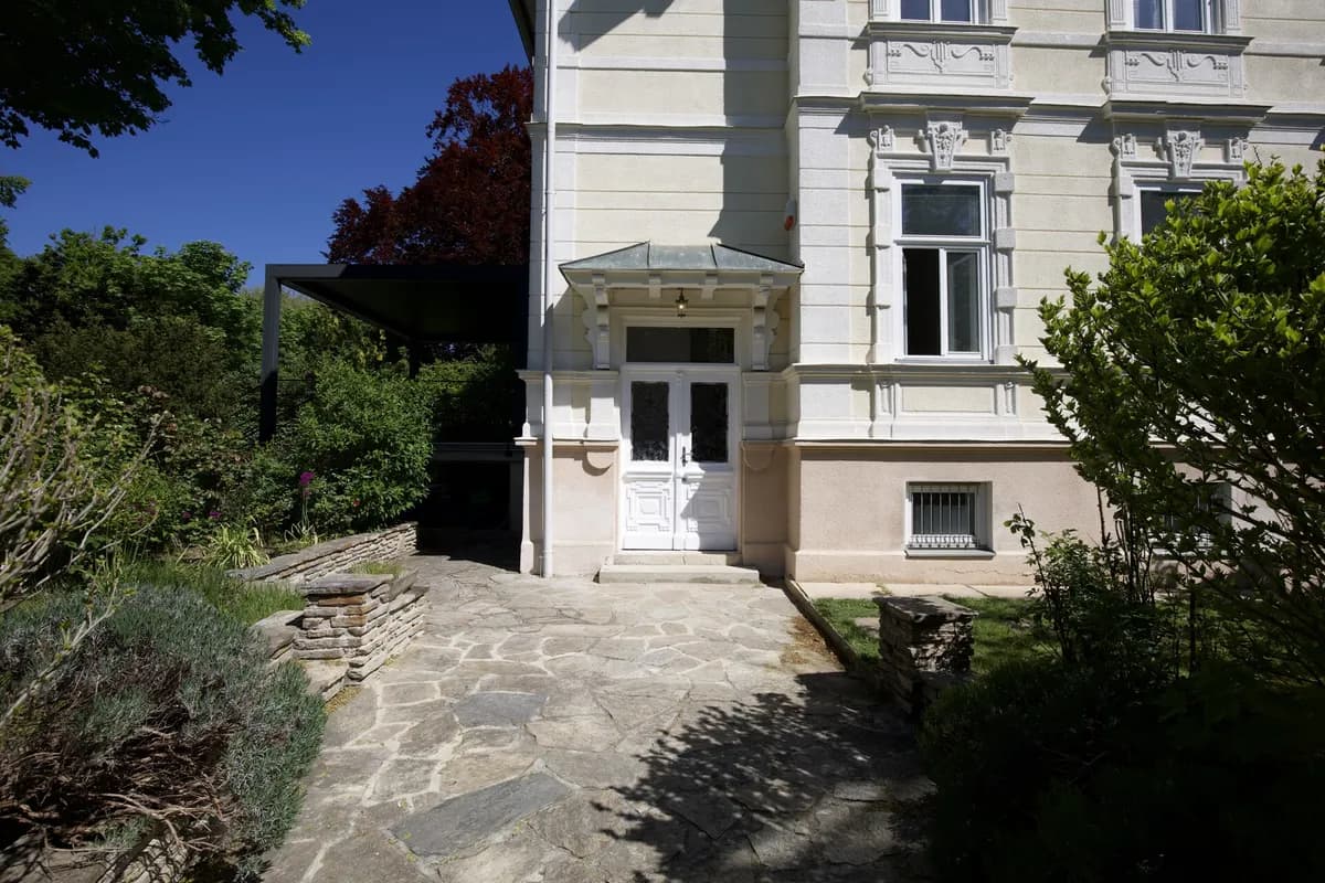 8-Zimmer-Immobilie kaufen in Mödling – 197 m², € 1.998.000