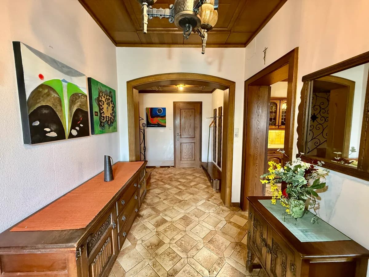 6-Zimmer-Haus kaufen in Tulln – 170 m², € 419.000 – Bild 2 von 19