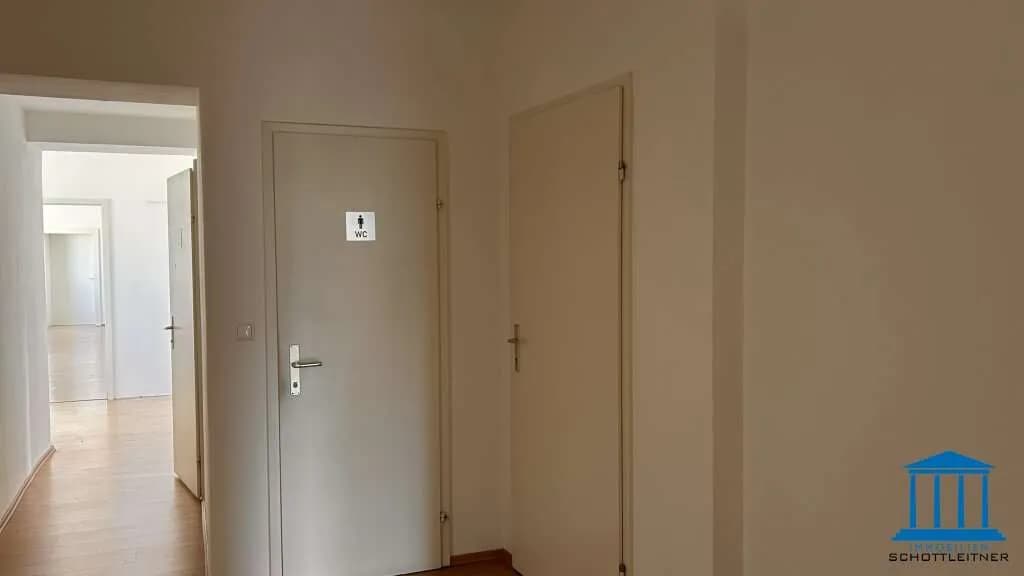 4-Zimmer-Gewerbeimmobilie mieten in Wiener Neustadt – 179 m², € 980 – Bild 9 von 30