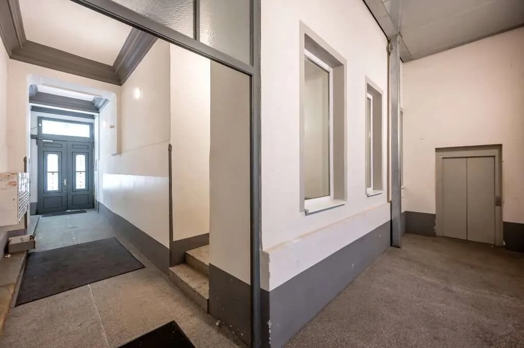 Gewerbeimmobilie kaufen in Wien – 1 806,03 m², € 8.490.000 – Bild 2 von 26