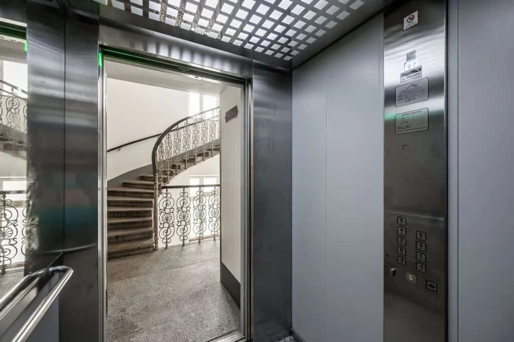Gewerbeimmobilie kaufen in Wien – 1 806,03 m², € 8.490.000 – Bild 11 von 26