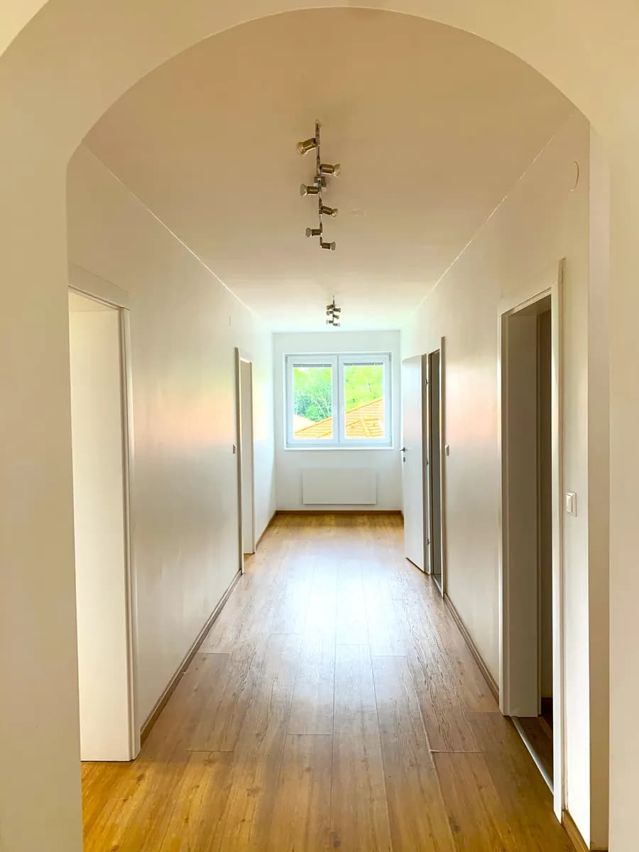 7-Zimmer-Haus mieten in Korneuburg – 370 m², € 2.460 – Bild 11 von 36