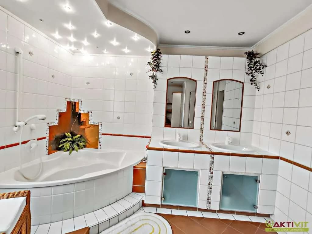 8-Zimmer-Haus kaufen in Südoststeiermark – 1 670 m², € 950.000 – Bild 11 von 43