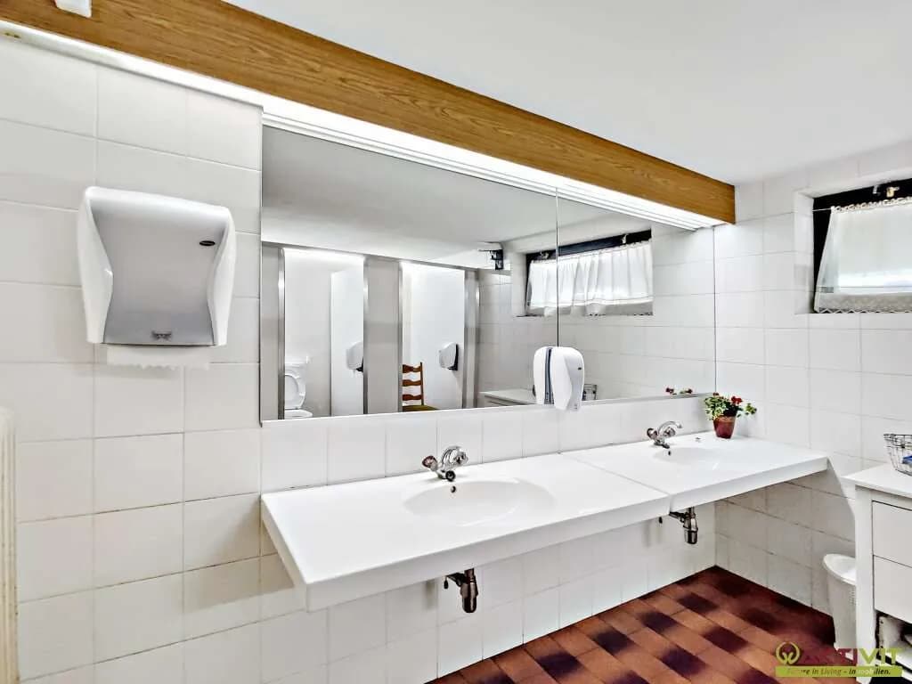 8-Zimmer-Haus kaufen in Südoststeiermark – 1 670 m², € 950.000 – Bild 39 von 43