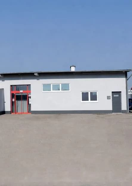 Gewerbeimmobilie mieten in Braunau am Inn – 700 m², € 8 – Bild 5 von 9