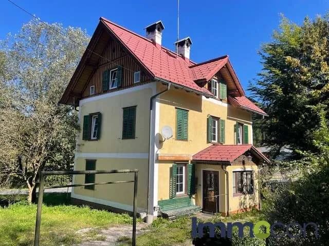 8-Zimmer-Gewerbeimmobilie kaufen in Gmunden – 160 m², € 299.000