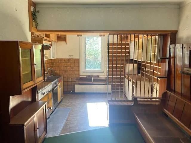 8-Zimmer-Gewerbeimmobilie kaufen in Gmunden – 160 m², € 299.000 – Bild 3 von 7