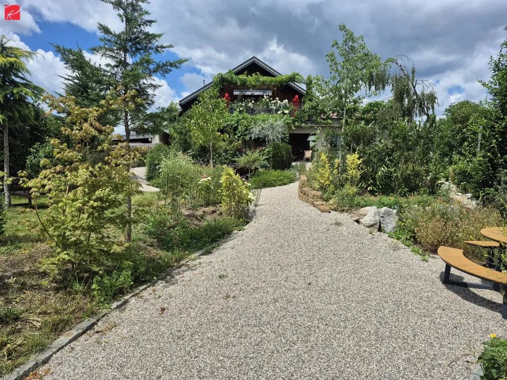 4-Zimmer-Immobilie kaufen in Gmunden – 300 m², € 899.000