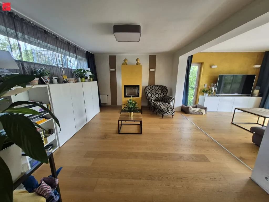 4-Zimmer-Immobilie kaufen in Gmunden – 300 m², € 899.000 – Bild 4 von 8