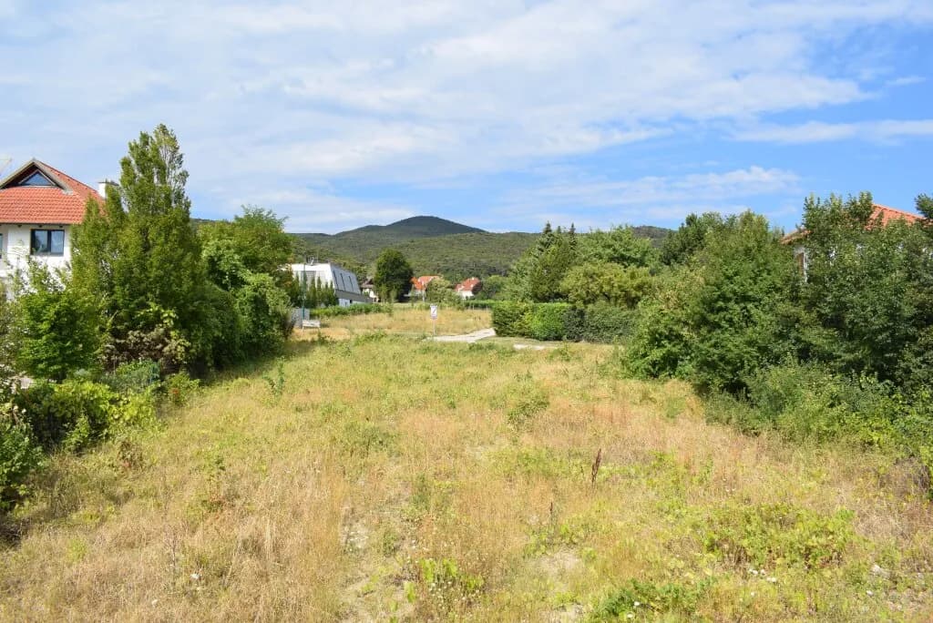 Grundstück kaufen in Baden – 1 820 m², € 1.250.000 – Bild 2 von 6