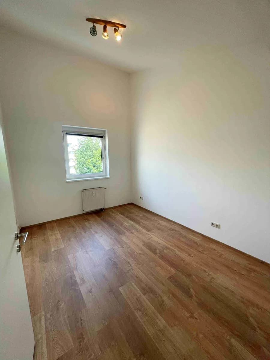 4-Zimmer-Wohnung mieten in Graz – 85 m², € 1.537 – Bild 10 von 16
